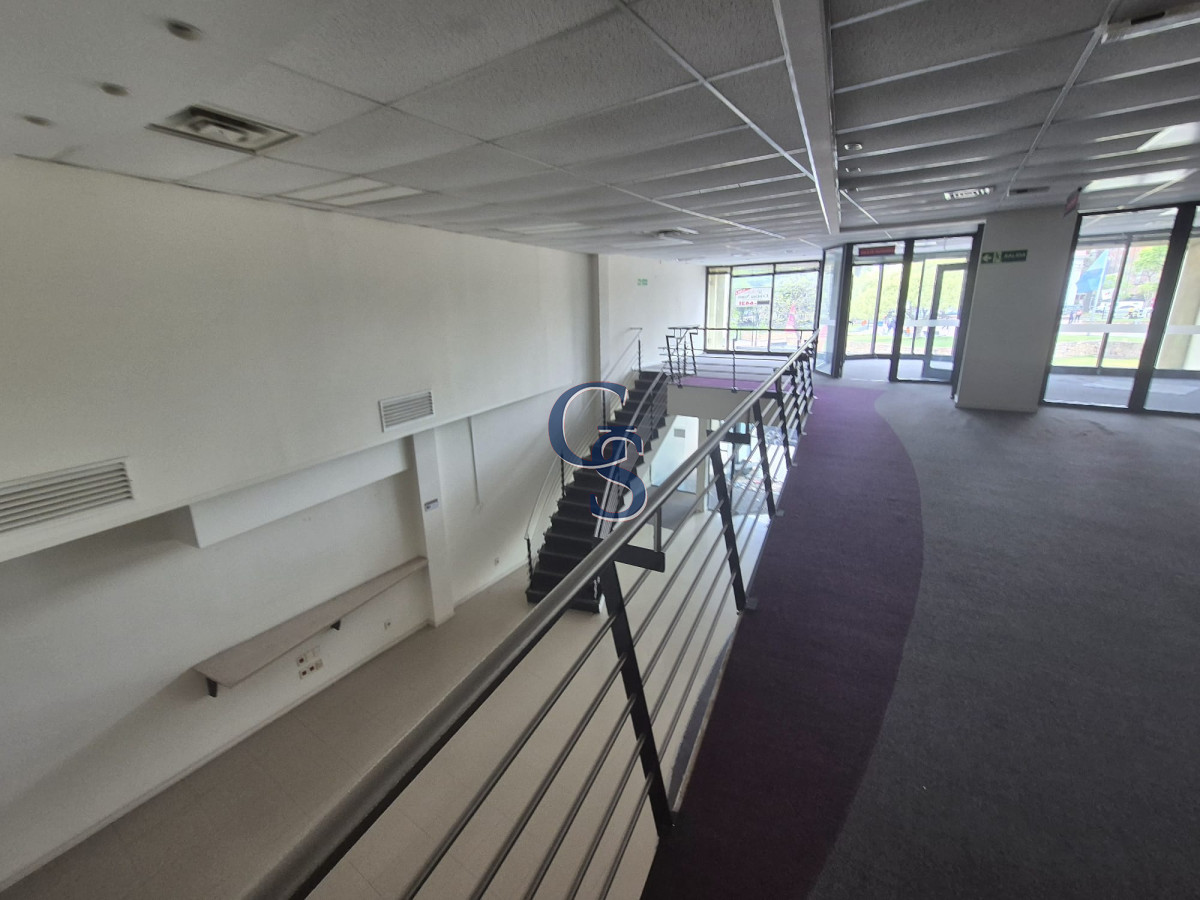 Local Comercial ID.299906 - LOCAL COMERCIAL 