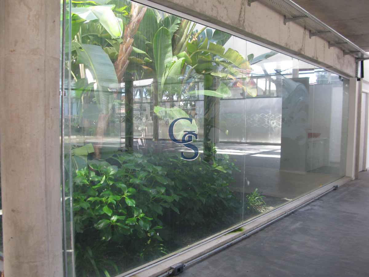 Local Comercial ID.296719 - en la tracional calle de las palmeras