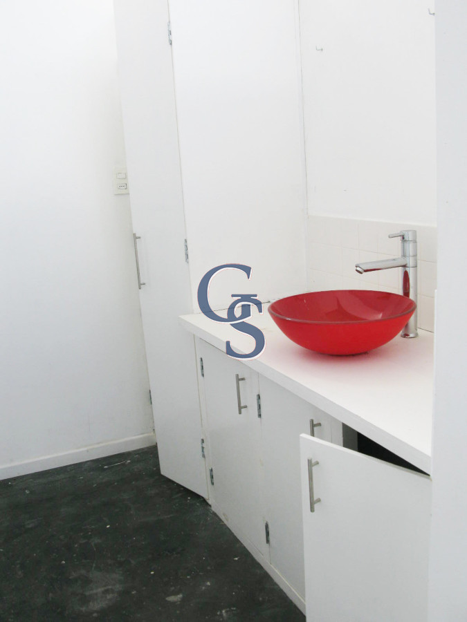 Local Comercial ID.296719 - en la tracional calle de las palmeras