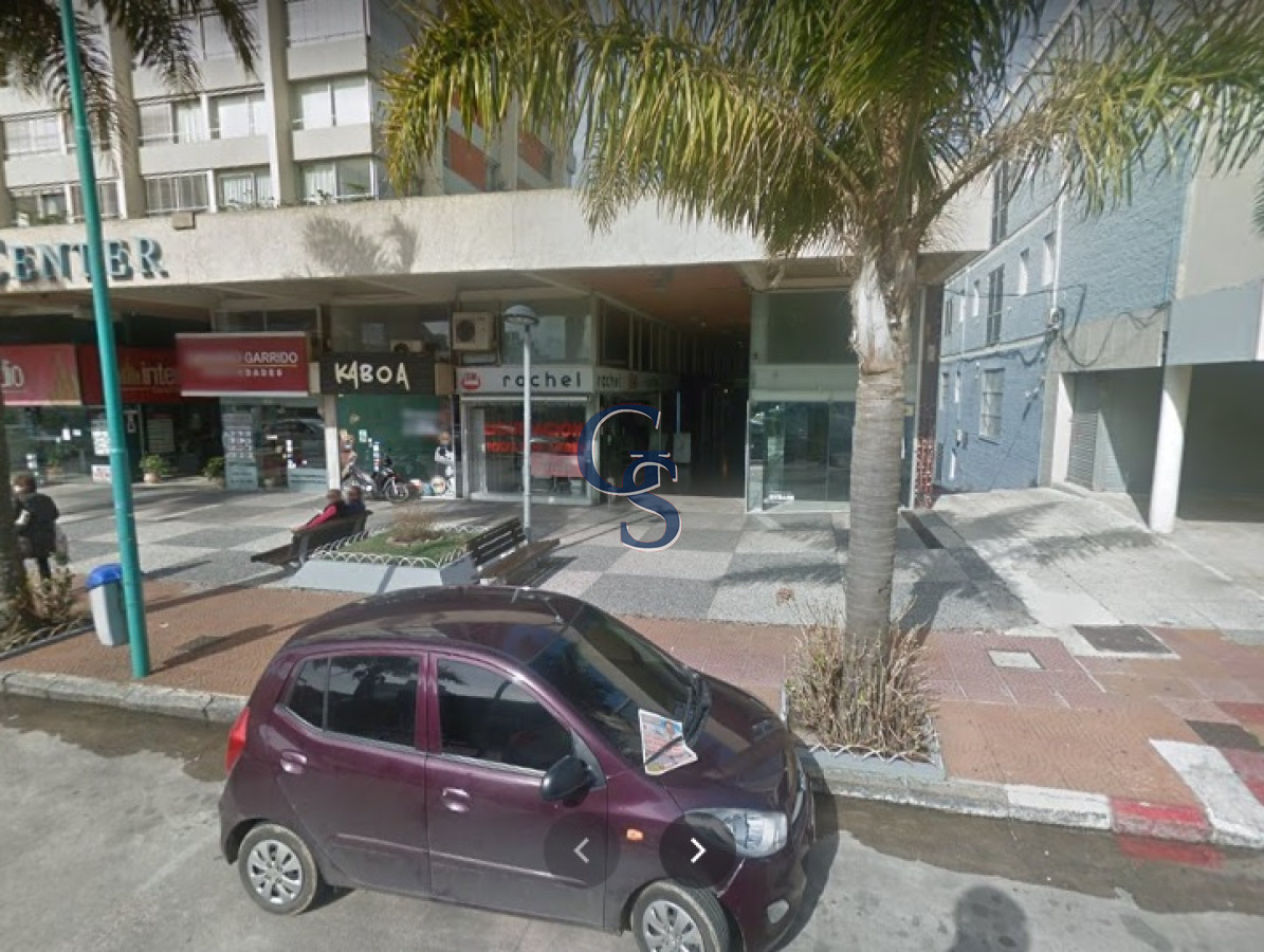 Local Comercial ID.296770 - Excelente ubicacion