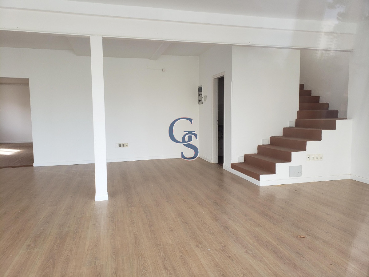Local Comercial ID.296764 - En la zona de mayor auge comercial 