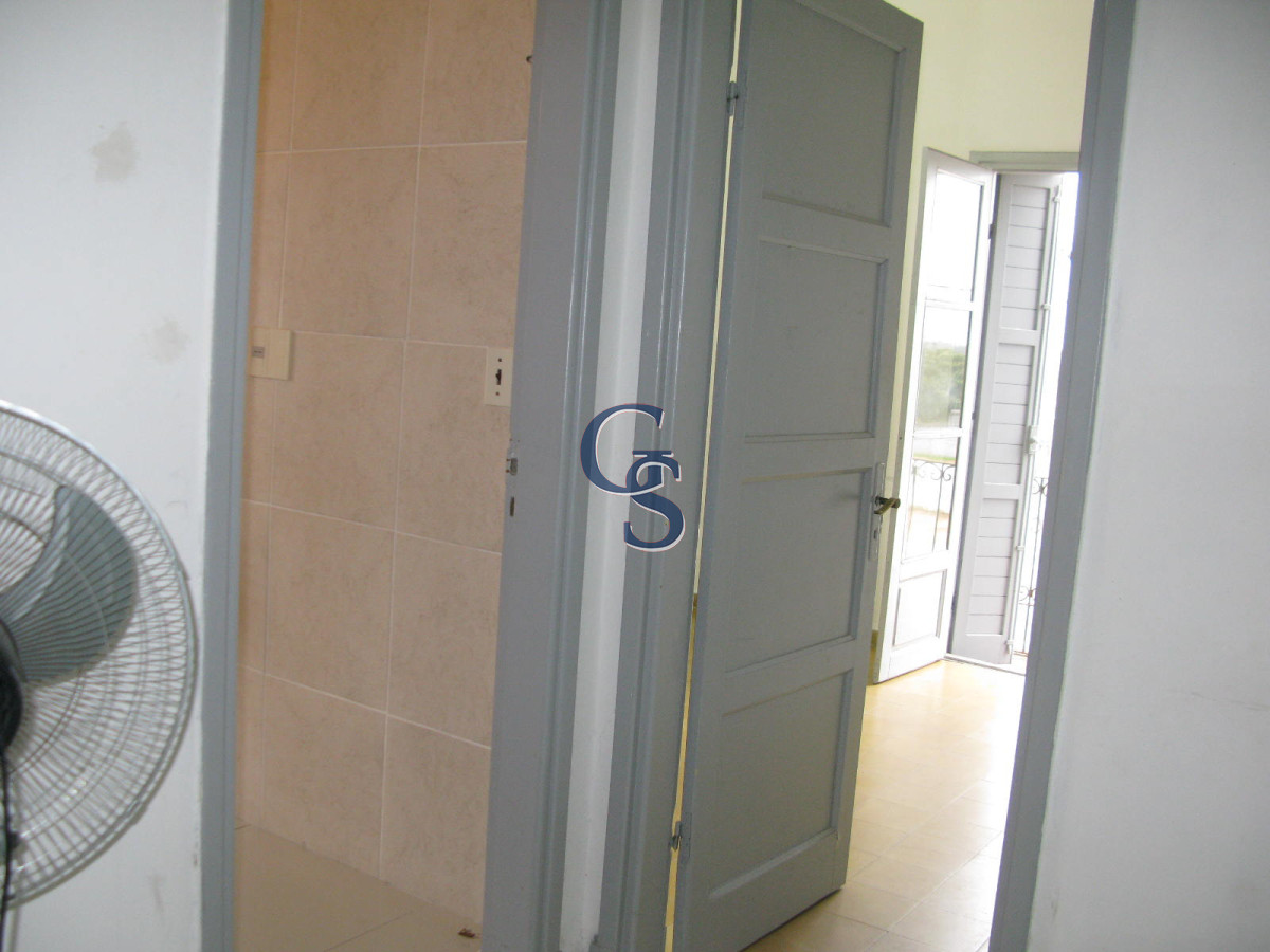 Local Comercial ID.297453 - Excelente ubicación