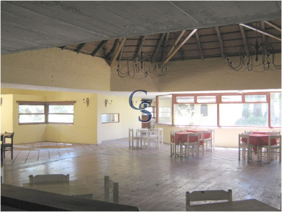 Local Comercial ID.296665 - Local en Punta del Este, San Rafael