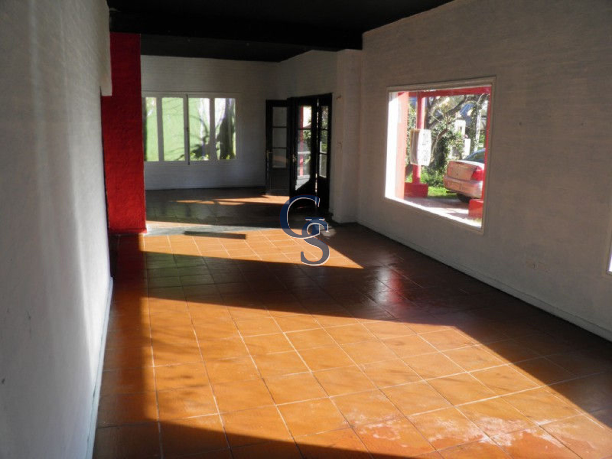 Local Comercial ID.296687 - Local en La Barra, La Barra