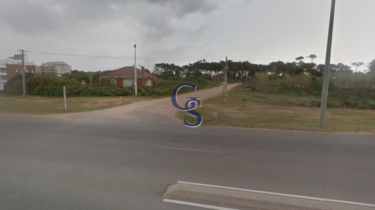 Terreno ID.295856 - Frente al mar. 