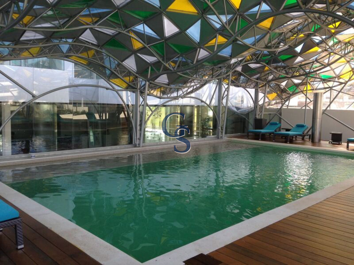 Apartamento ID.297469 - Piso alto. Playa Brava.