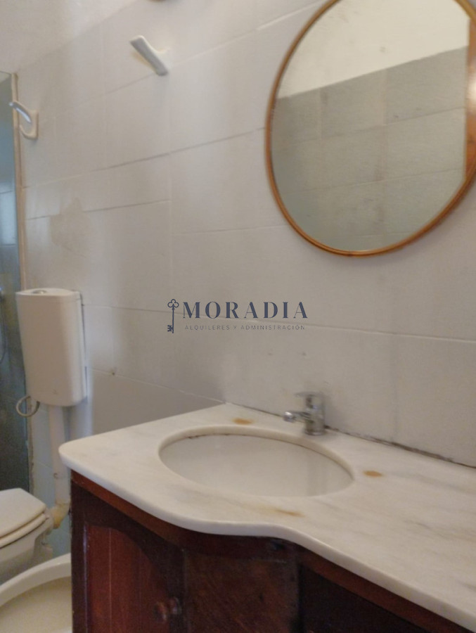 Casa ID.8 - CASA 3 Dormitorios con estufa a leña, parrillero y patio al frente