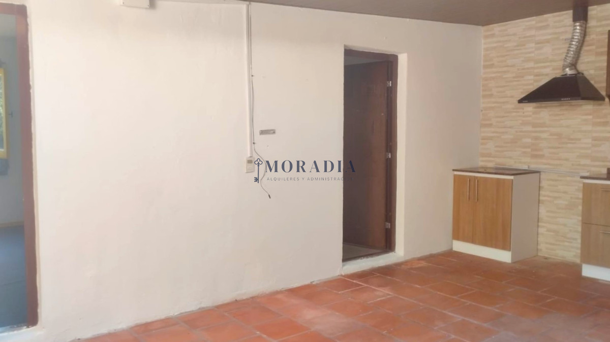 Casa ID.21 - ALQUILER ANUAL Casa 2 Dormitorios Roosevelt Pda 12