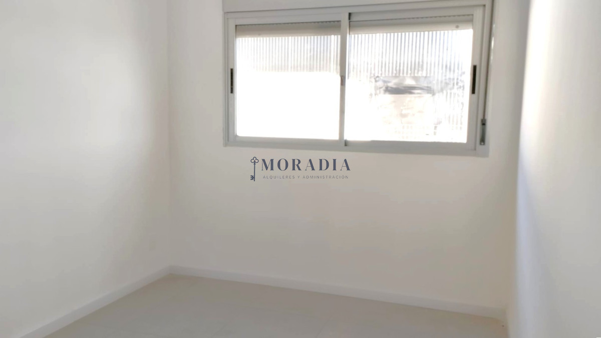 Casa ID.16 - Casa Dúplex en Altos de la Laguna de 2 Dormitorios con Estacionamiento y Parrillero