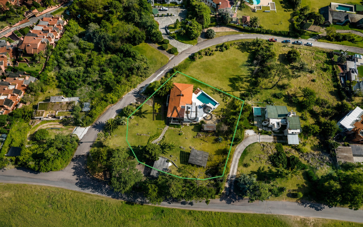 Casa ID.1040 - CASA EN VENTA PUNTA BALLENA · RINCONADA ALTA