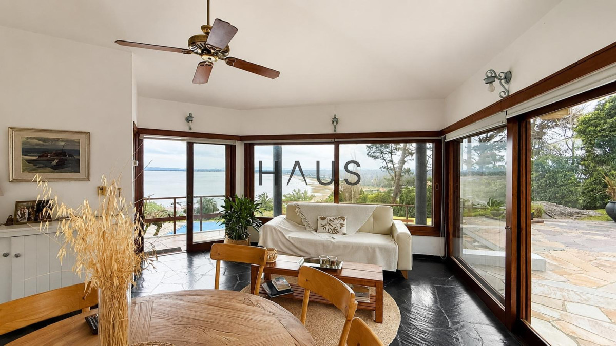 Casa ID.1040 - CASA EN VENTA PUNTA BALLENA · RINCONADA ALTA