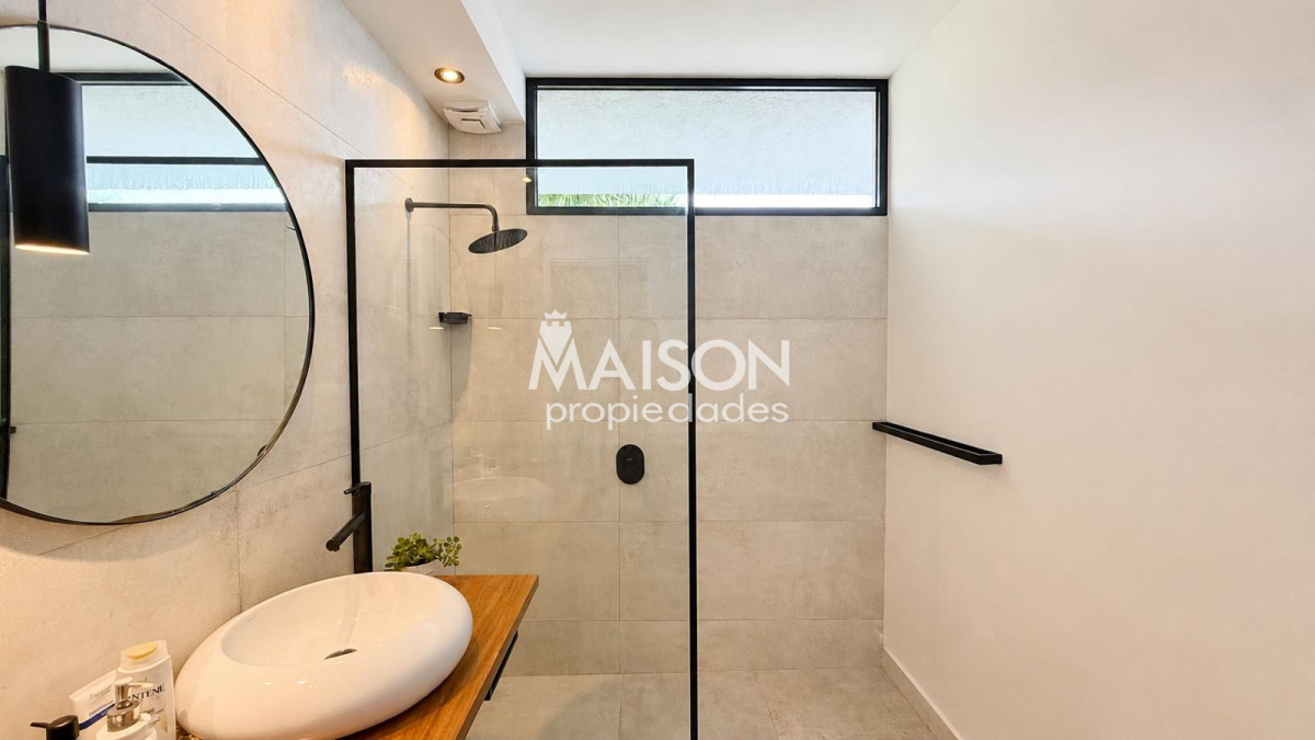 Casa ID.213 - CASA EN VENTA PUNTA BALLENA · RINCONADA ALTA