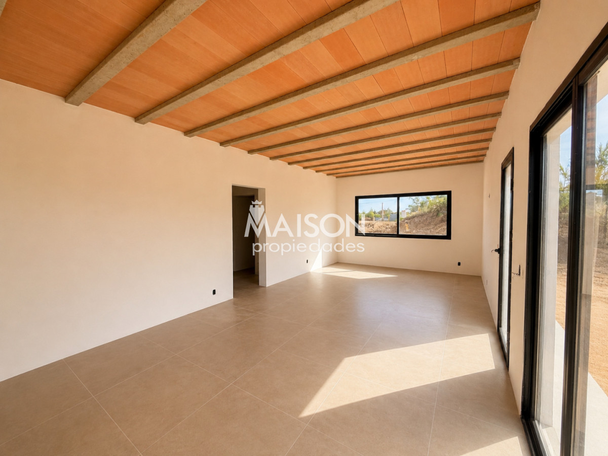 Casa ID.11/ - CASA EN VENTA | PIRIÁPOLIS