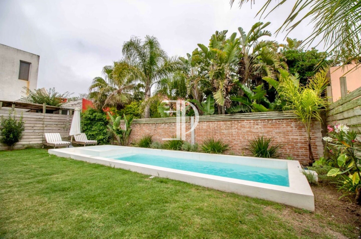 Casa ID.1651 - Casa en La Barra 