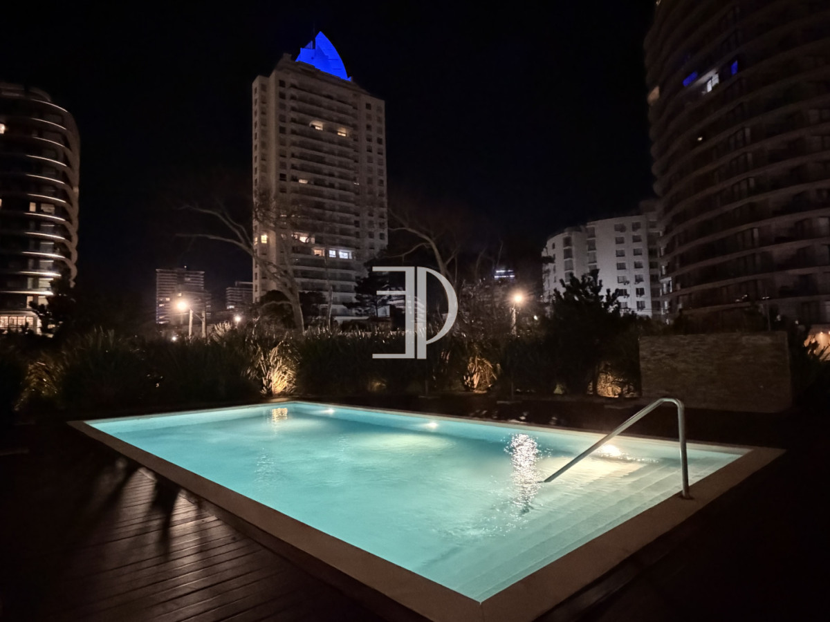 Apartamento ID.1479 - Venta Apartamento en Punta del Este , Playa Brava