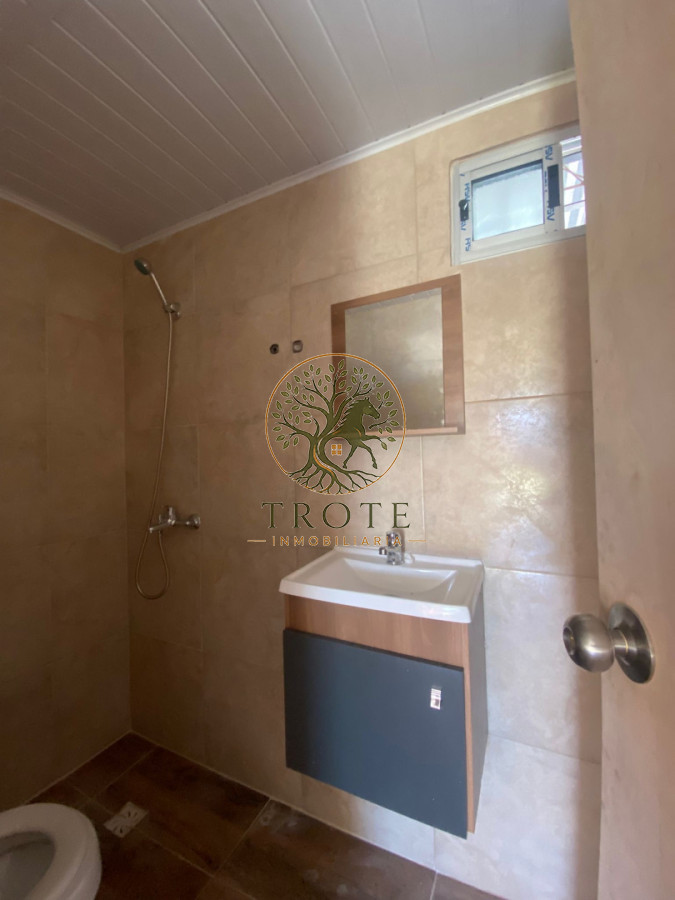Casa ID.48 - Se alquila Casa en Salinas Norte más Monoambiente