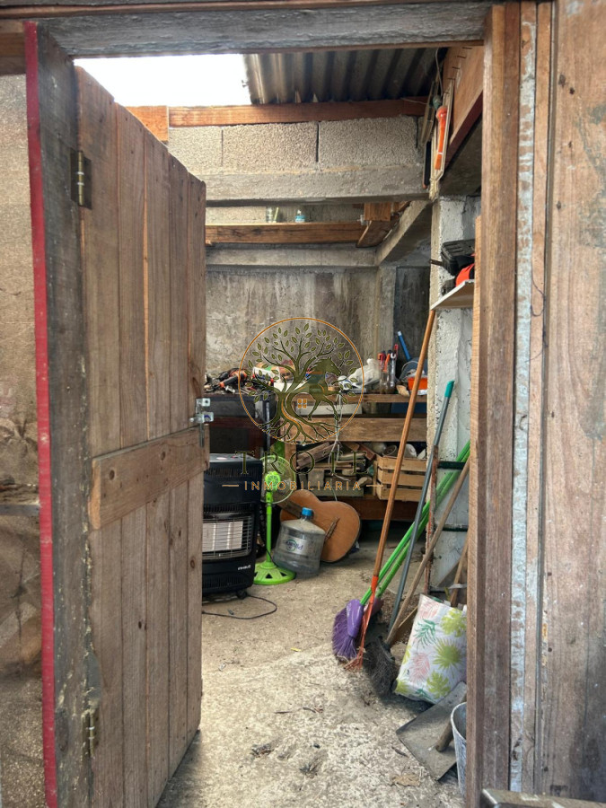 Casa ID.32 - Se vende  en Pinamar Norte 2 casas y 2 apto