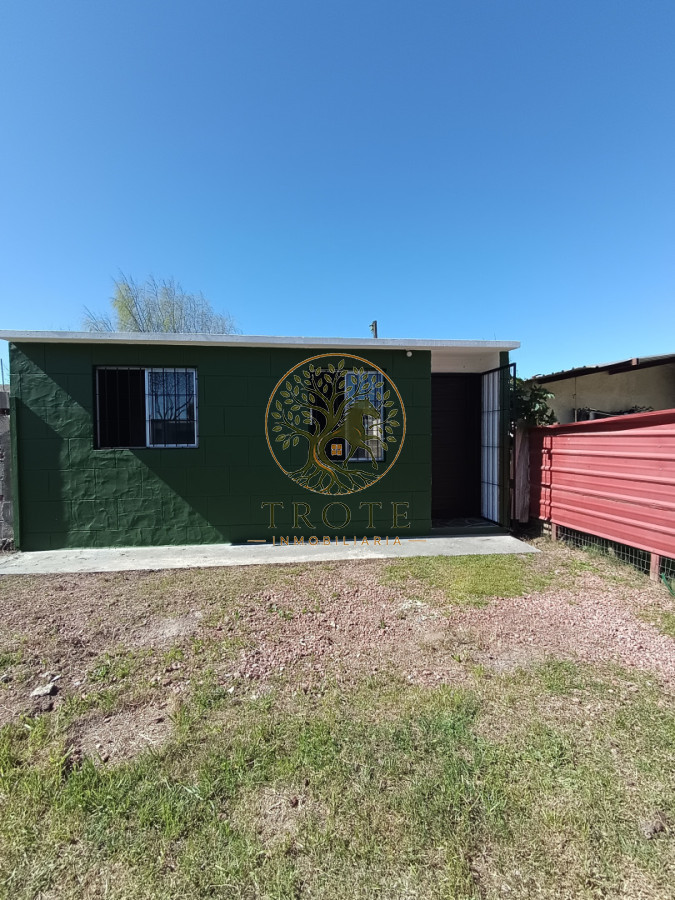 Casa ID.46 - Se Alquila en el Pinar