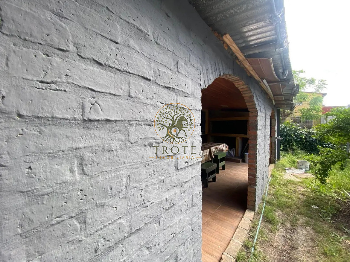 Casa ID.4 - Se alquila casa de 2 dormitorio en SalinasNorte