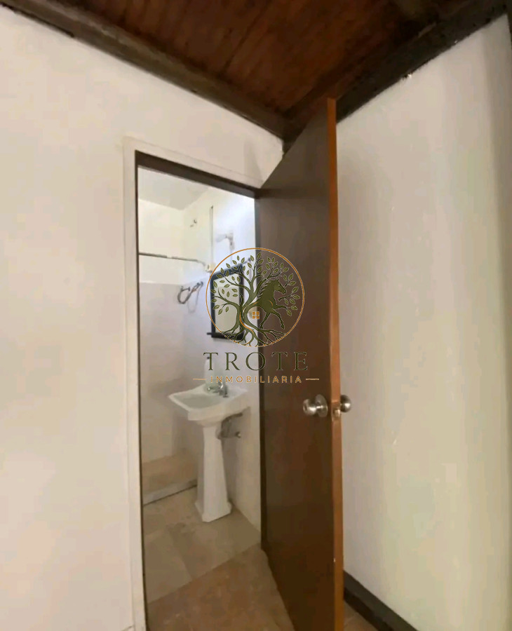 Casa ID.2 - Se alquila Apto en Neptunia Norte