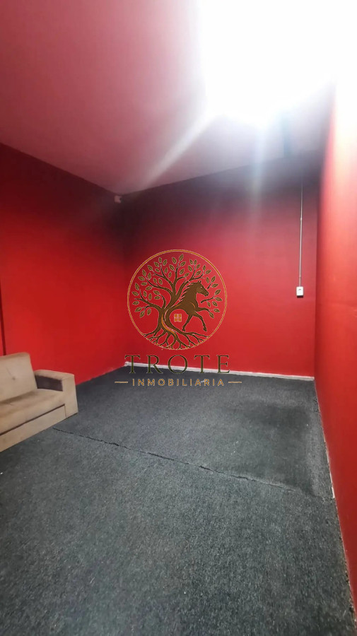 Local Comercial ID.12 - Se alquila Local-Galpon en Salinas Norte