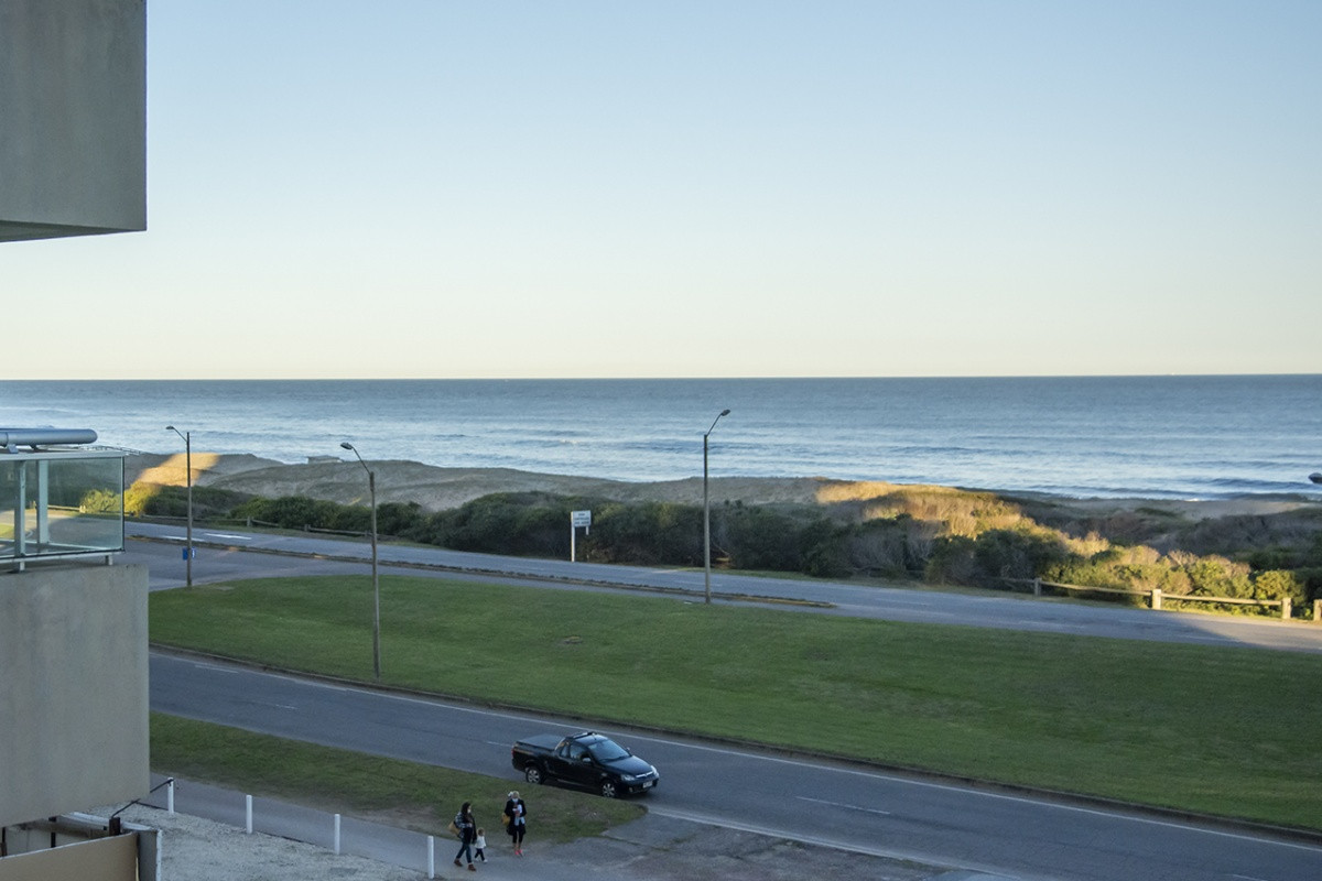 Apartamento ID.37008 - venta de apartamento en Torre lobos Punta del Este