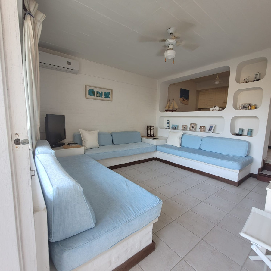 Apartamento ID.66313 - Venta monombiente a 200 mts del mar playa brava 