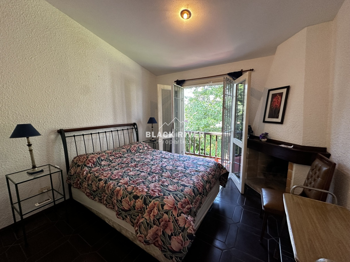 Casa ID.60093 - CASA EN VENTA CON PISCINA 