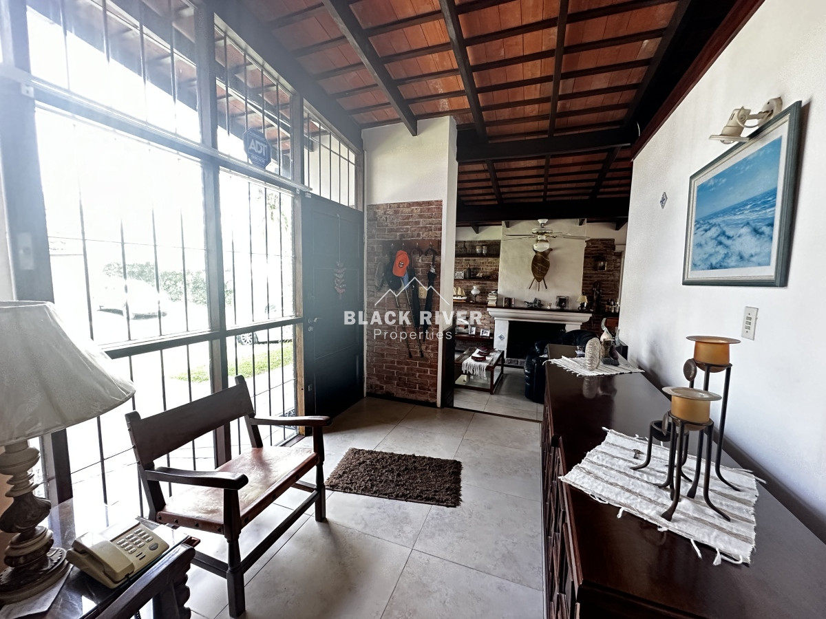Casa ID.58345 - Casa en venta Cantegril Punta del Este