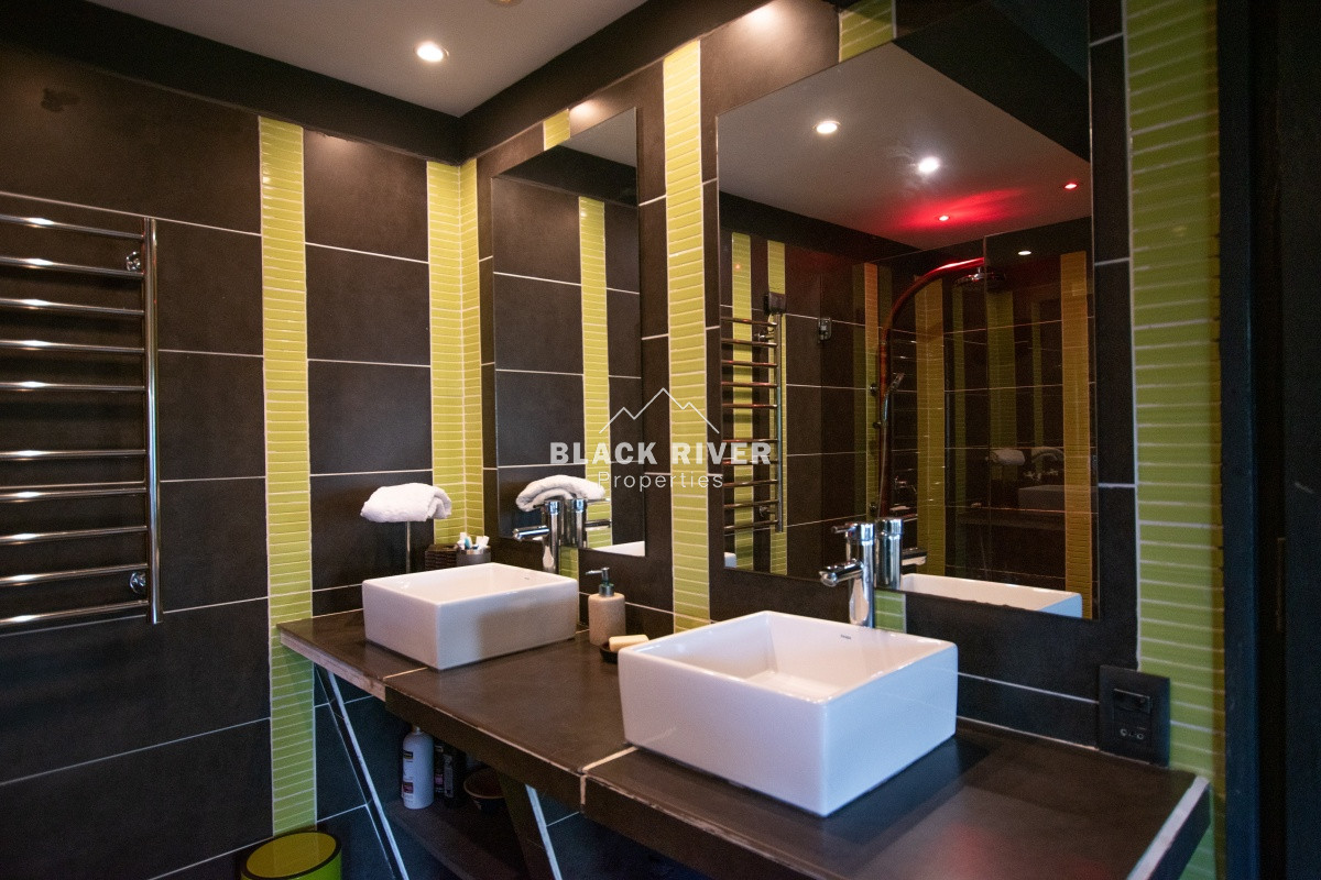 Casa ID.42 - Venta Casa de 4 dormitorios Lugano Punta del Este 