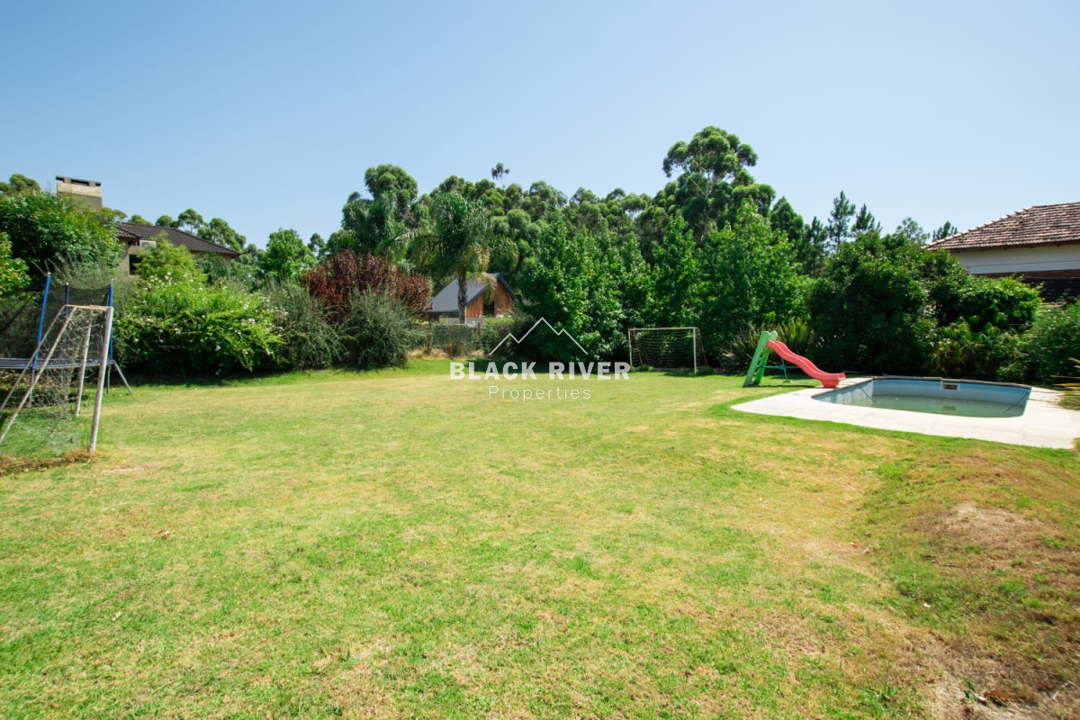 Casa ID.65964 - Venta casa 3 dormitorios con piscina en barrio privado Quintas del bosque 