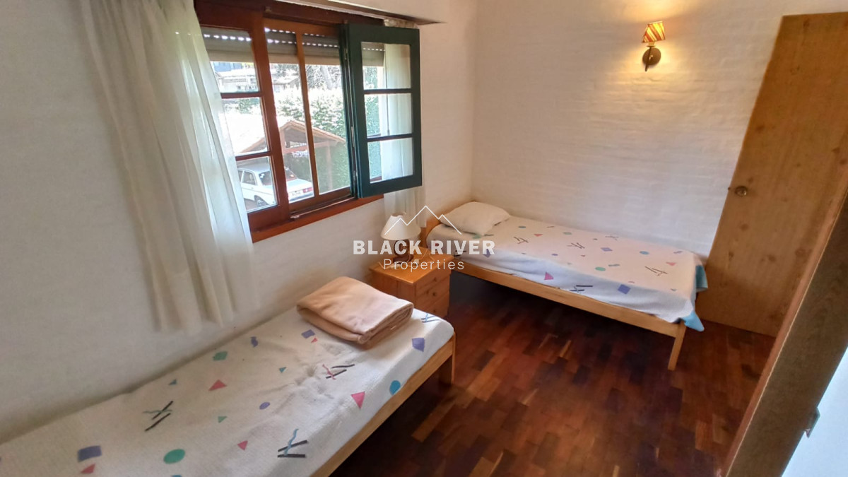 Casa ID.64391 - ALQUILER ANUAL CASA DE 4 DORMITORIOS EN PLAYA BRAVA, PUNTA ESTE