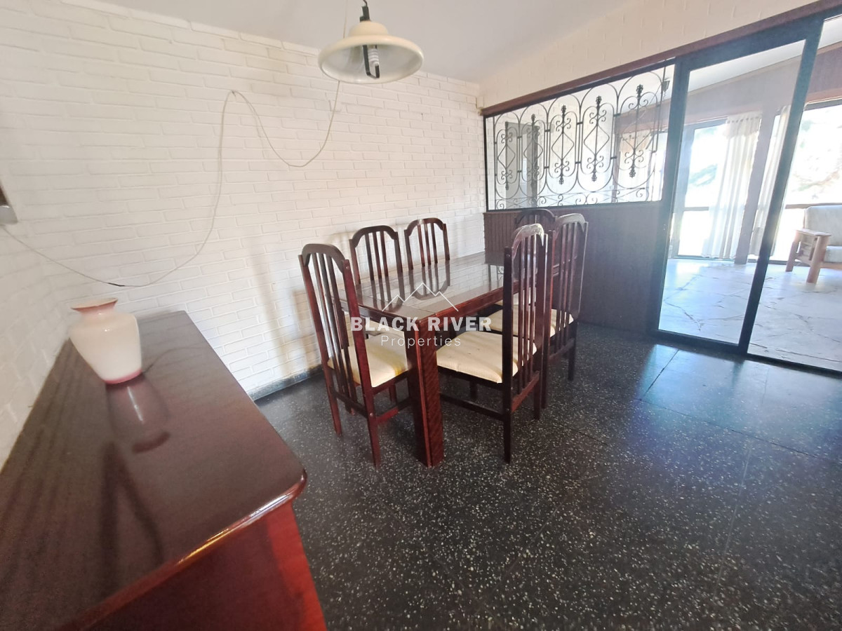 Casa ID.66373 - CASA CON PISCINA EN OPORTUNIDAD EN VENTA CANTEGRIL PUNTA DEL ESTE