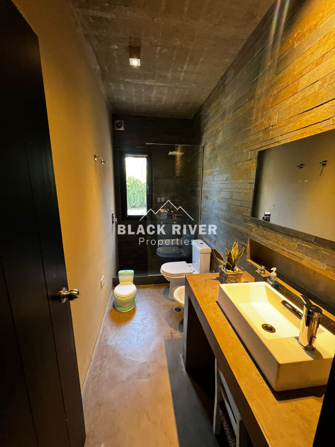 Casa ID.63748 - Casa Estilo Moderno En Barrio Privado La Arbolada Punta del Este