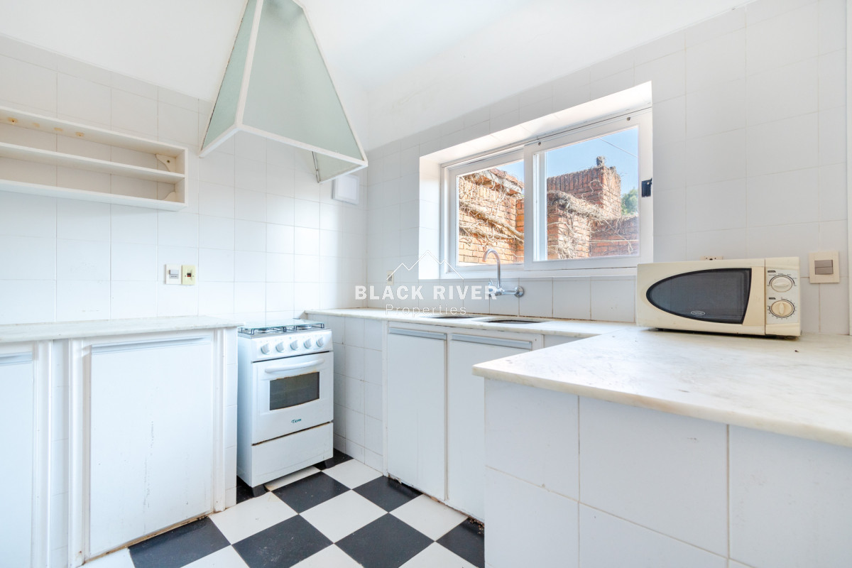 Casa ID.58884 - Casa en venta de 5 dormitorios a metros del Mar, San Rafael, Punta del Este.