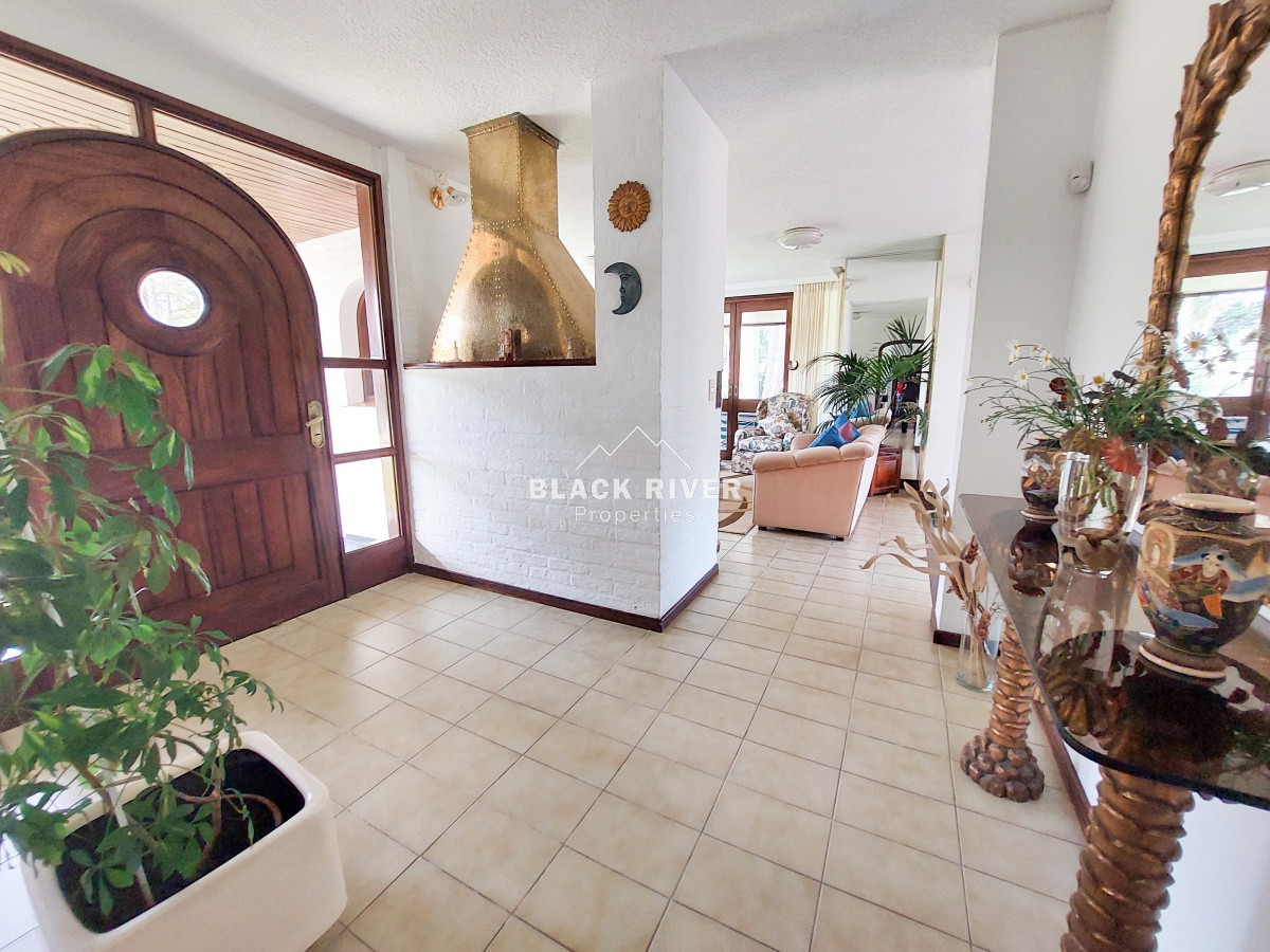 Casa ID.20 - Casa con piscina  en venta San rafael Punta del Este