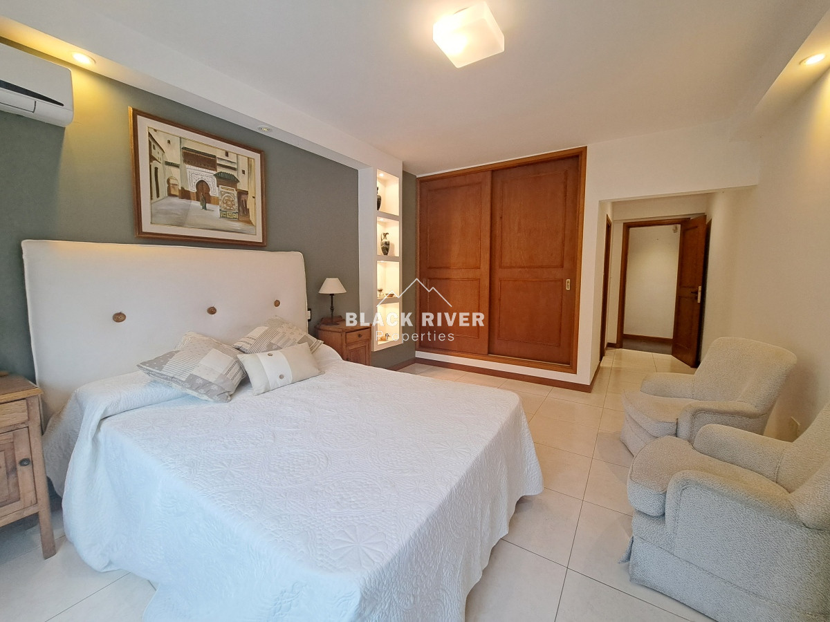 Casa ID.66048 - Casa en Venta frente al mar