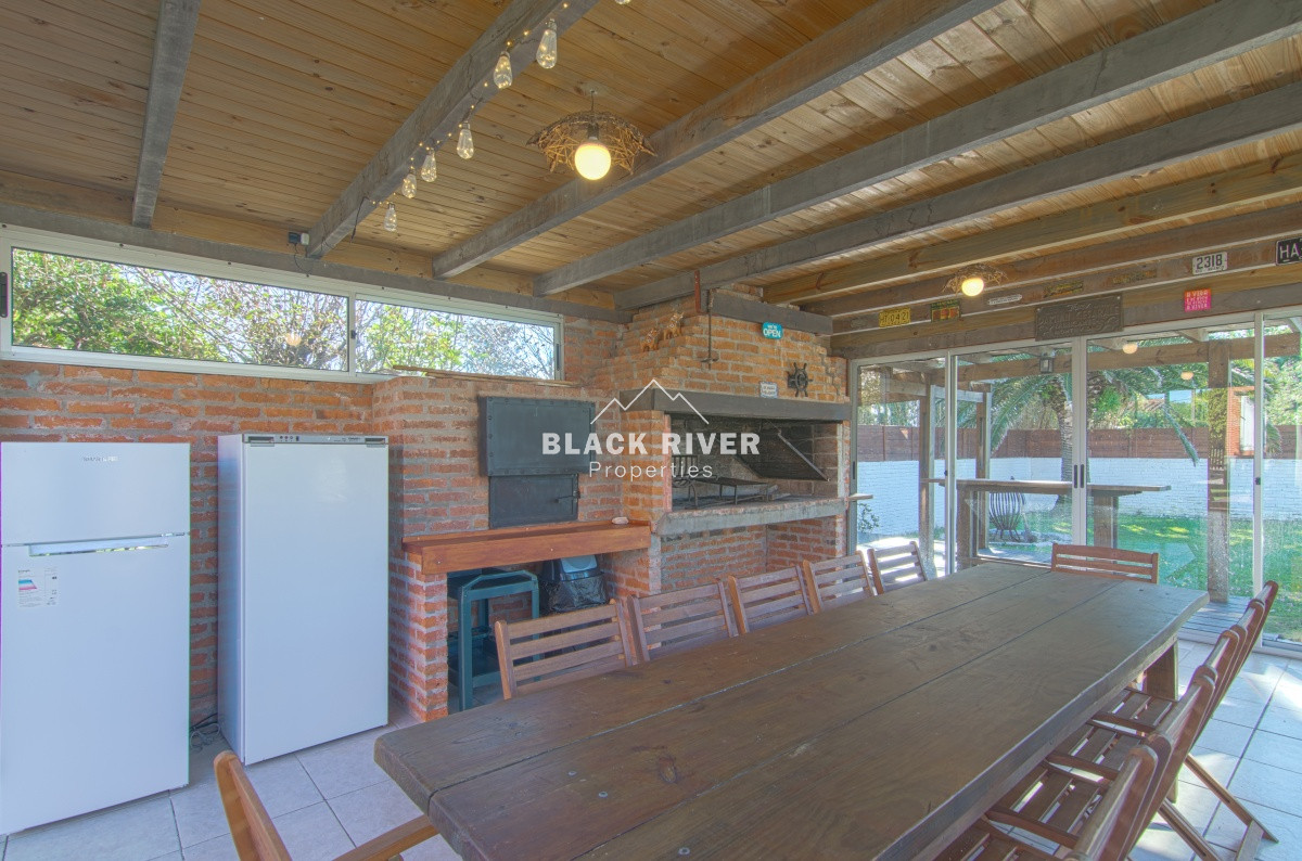Casa ID.60561 - Casa en venta con Piscina en el FARO Península de PUNTA DEL ESTE