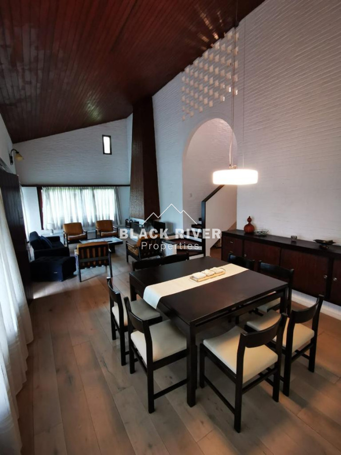 Casa ID.60766 - Casa en Venta 4 dormitorios, Punta del Este