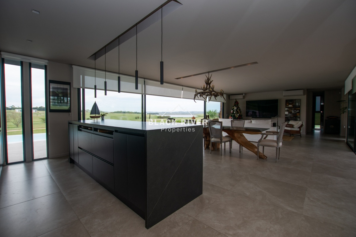 Casa ID.66057 - VENTA CASA DE 2 DORMITORIOS EN LAGUNA DE LOS CISNES, MALDONADO