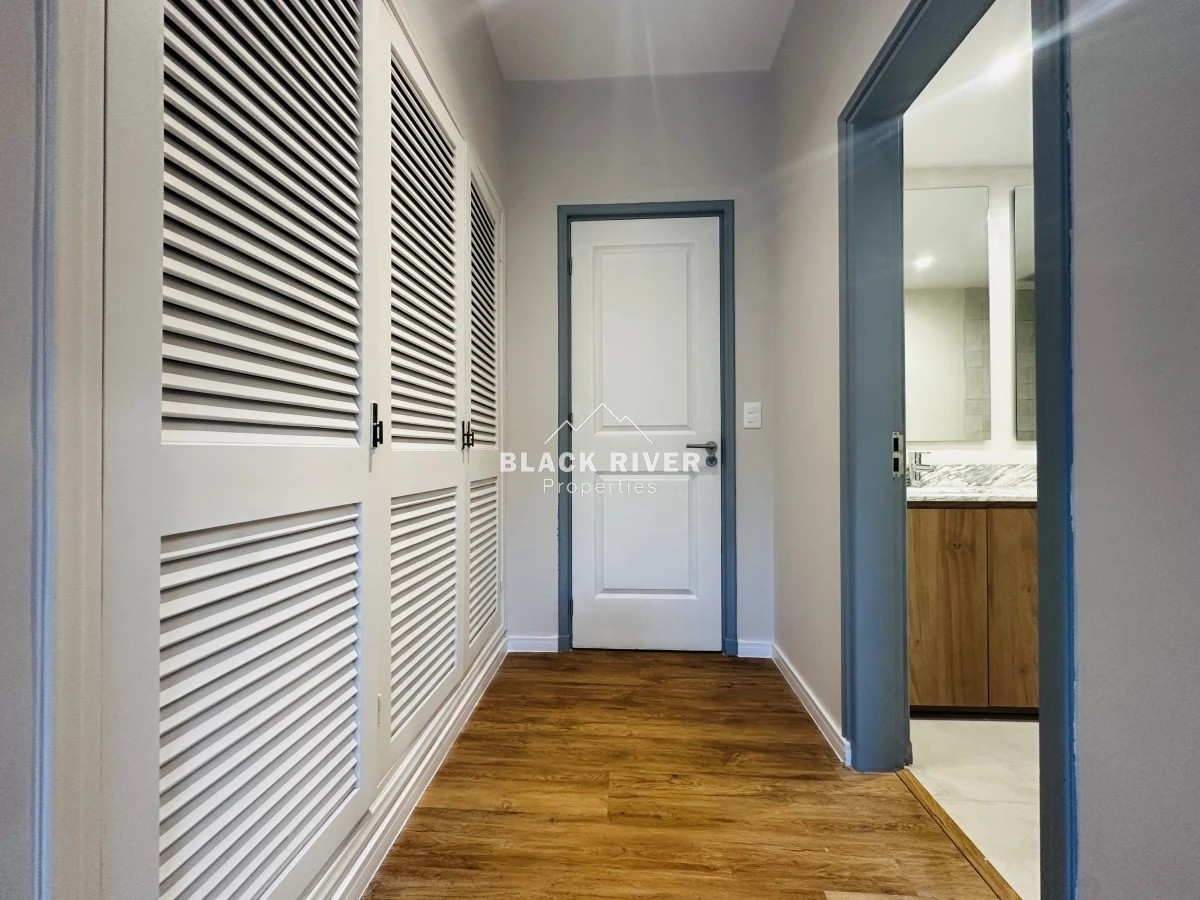 Casa ID.66906 - Casa  de 4 dormitorios en Venta zona de faro peninsula Punta del Este