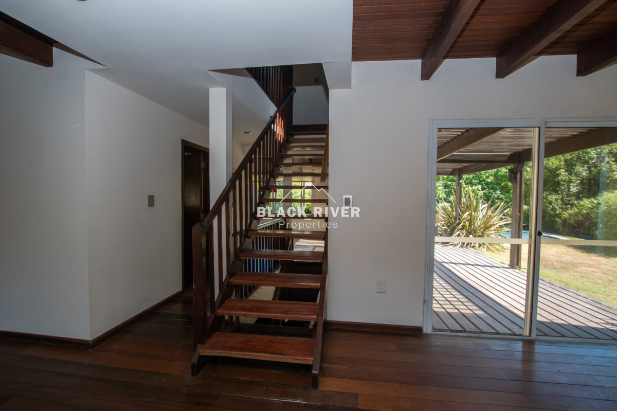 Casa ID.65964 - Venta casa 3 dormitorios con piscina en barrio privado Quintas del bosque 