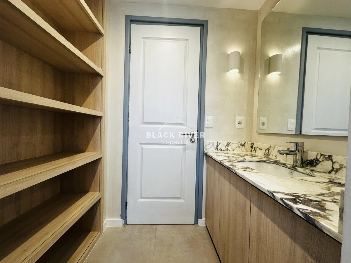 Casa ID.66906 - Casa  de 4 dormitorios en Venta zona de faro peninsula Punta del Este