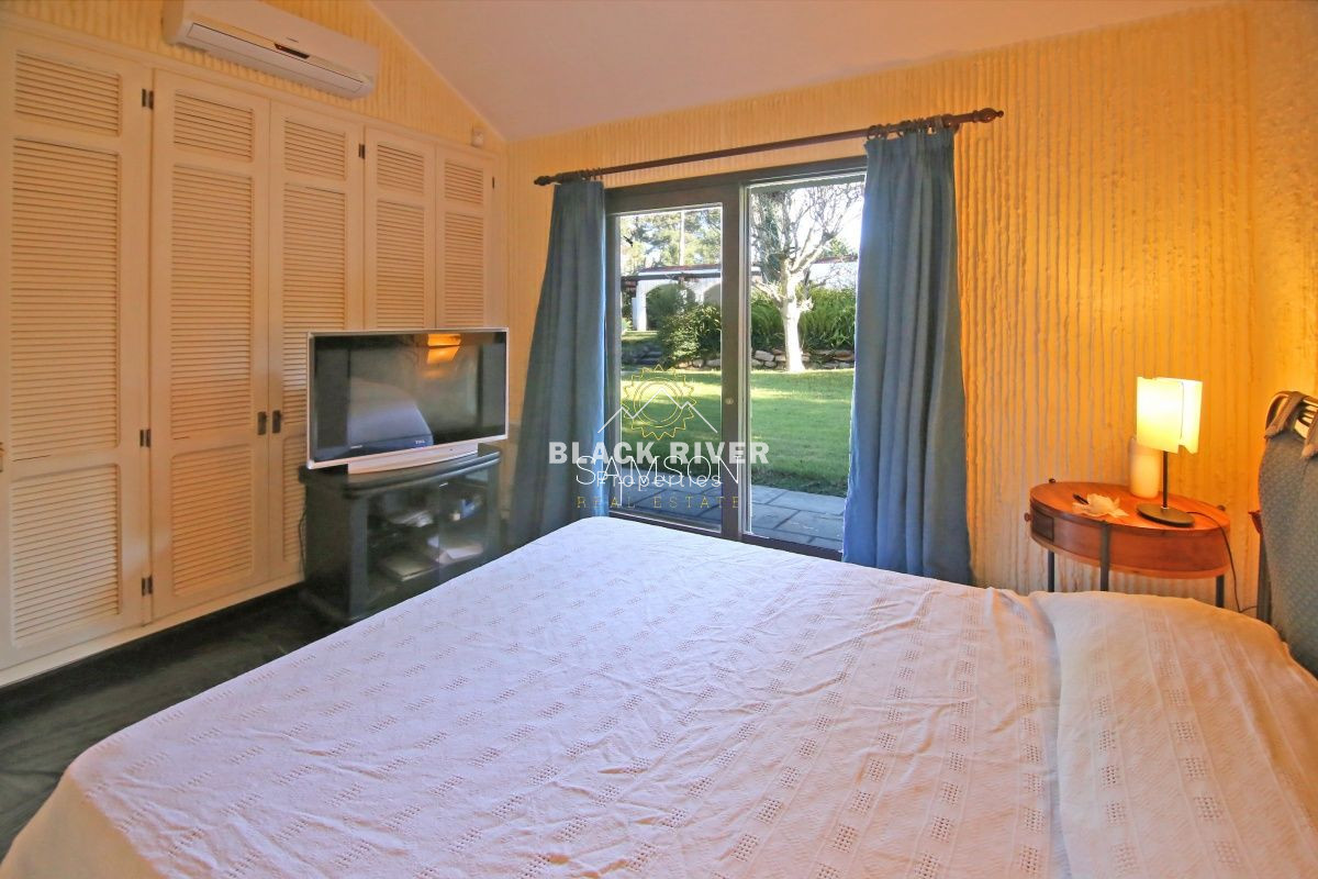Casa ID.65721 - Venta casa de 3 dormitorios con piscina Punta del Este