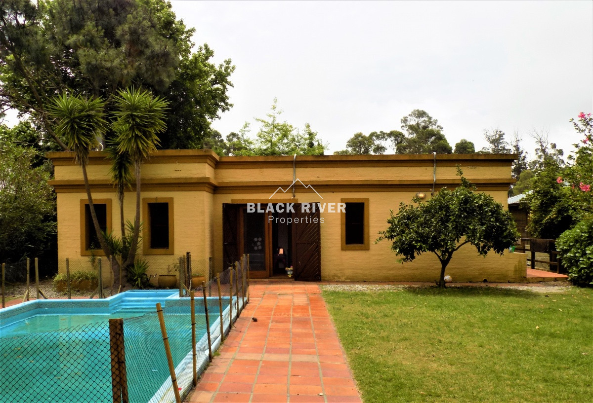 Casa ID.120 - Oportunidad en venta casa con piscina 