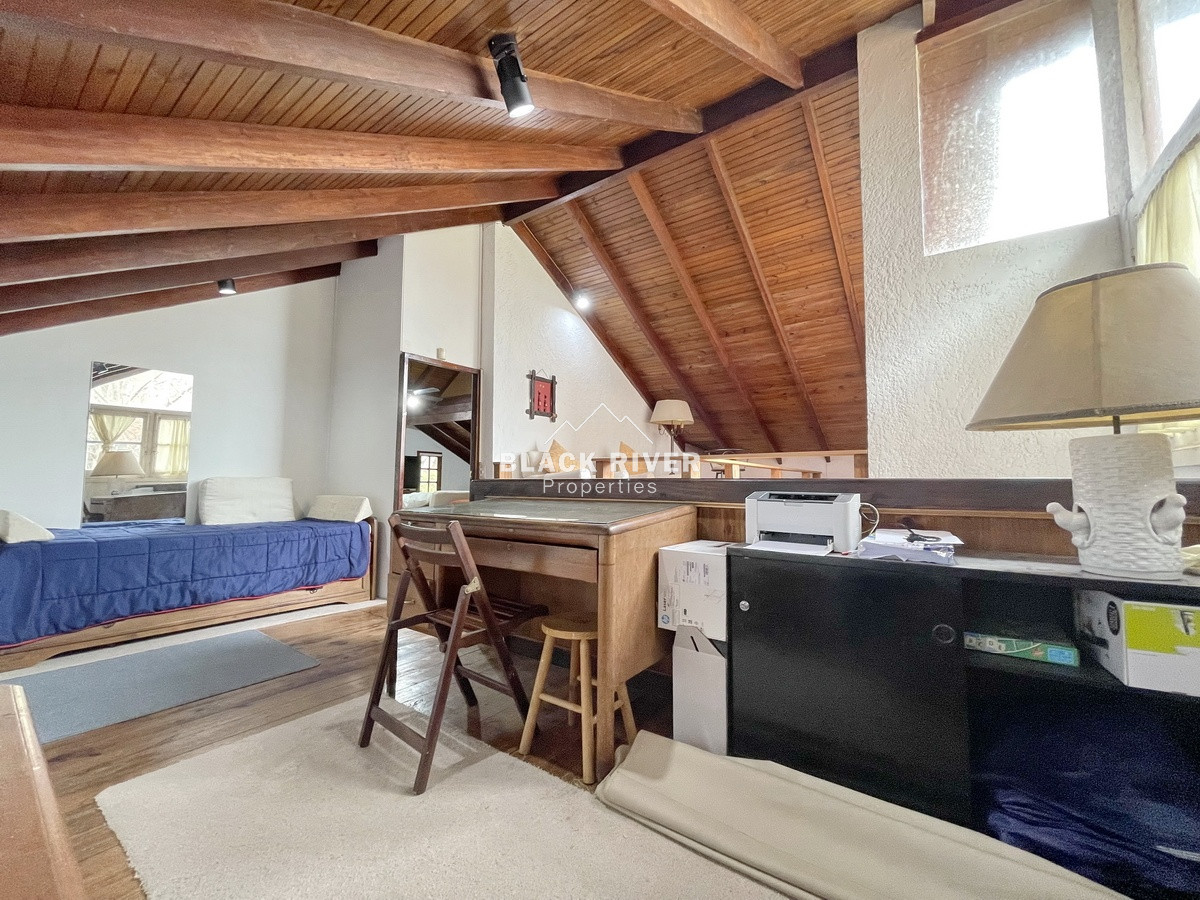 Casa ID.66610 - Venta Casa en Playa Mansa Punta del Este
