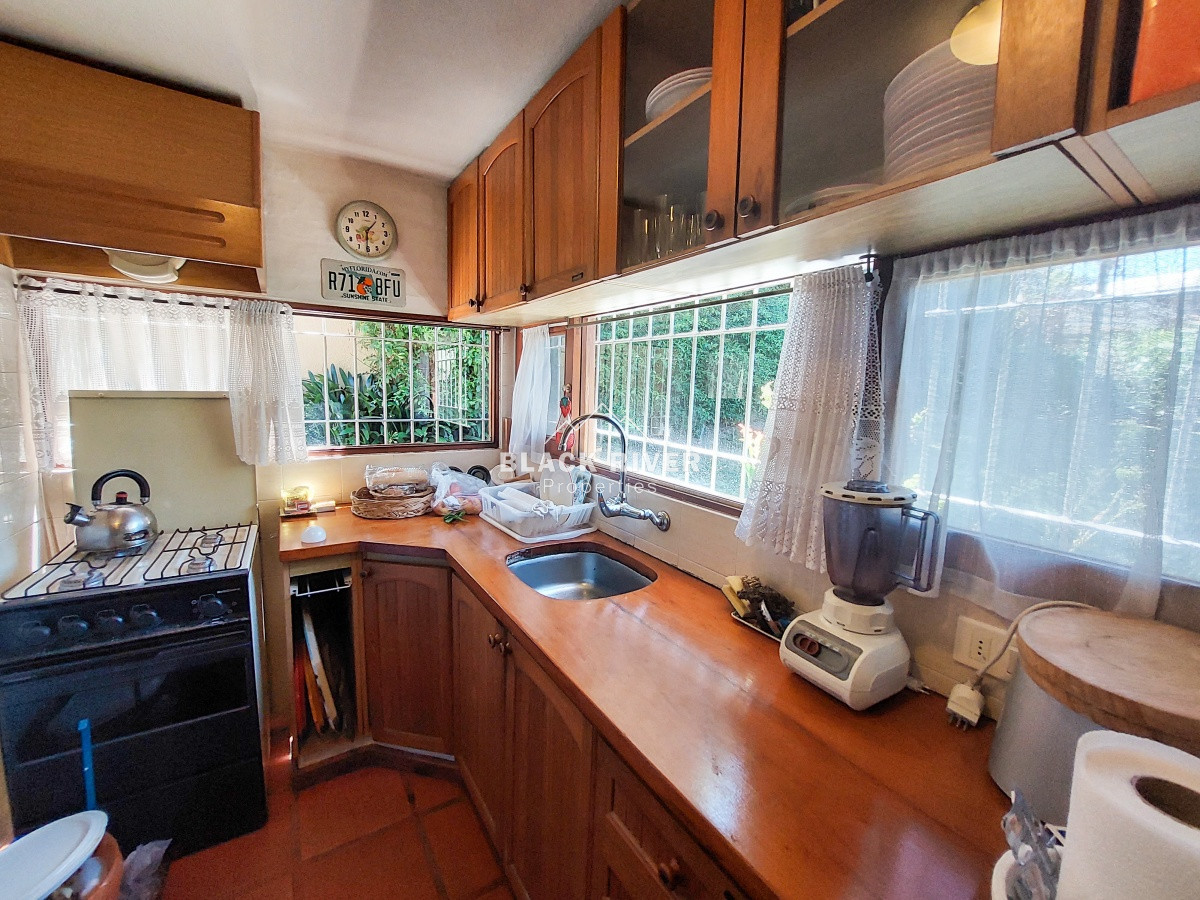Casa ID.64670 - Venta Casa 2 Dormitorios Playa Mansa Punta del Este 