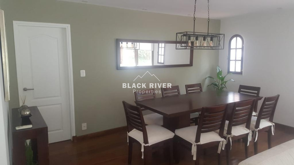 Casa ID.65956 - Casa de 3 dormitorios con psicina en alquiler anual Playa mansa Punta del Este