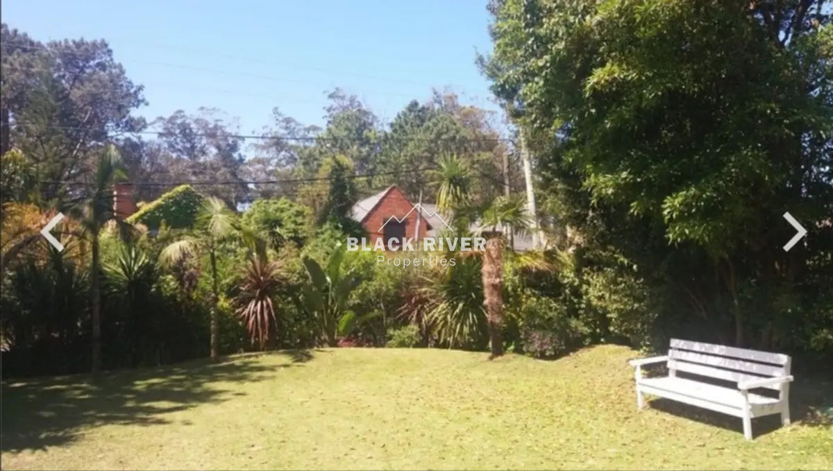 Casa ID.60618 - Venta de Casa en Rincon de Indio de 3 dormitorios, Punta del Este. Parada 23. 