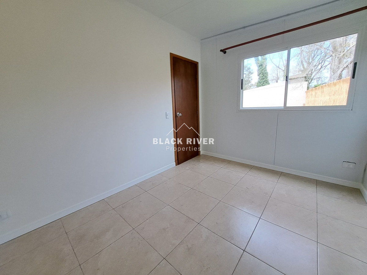 Casa ID.66431 - Casa Moderna en venta barrio Golf  Punta del Este